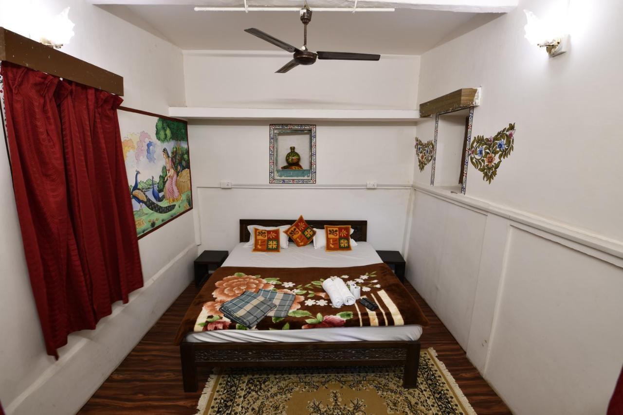 Jaswant Bhawan Home Stay Džódhpur Exteriér fotografie